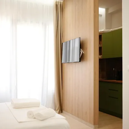 Apartment Avra