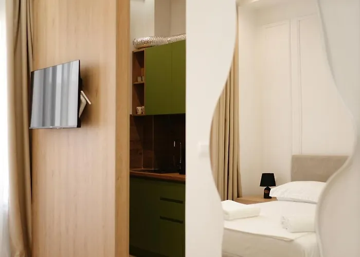 Apartment Avra *