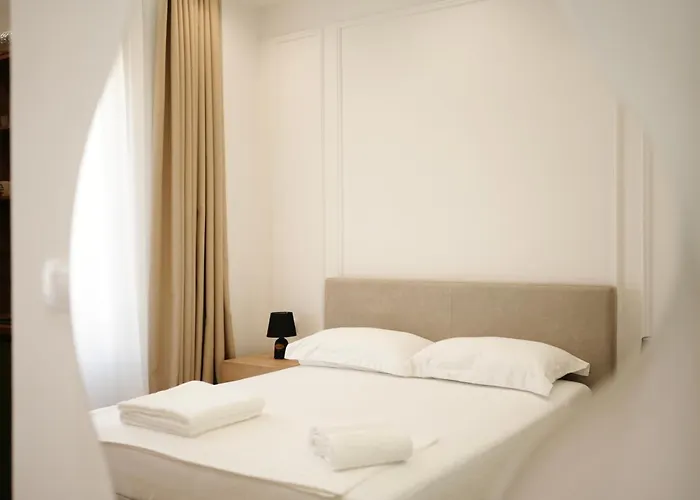 Apartment Avra Sarande