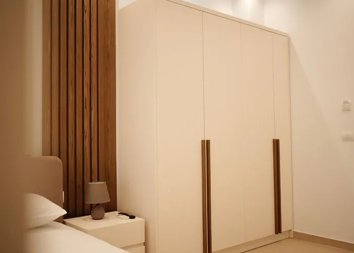 Apartment Avra
