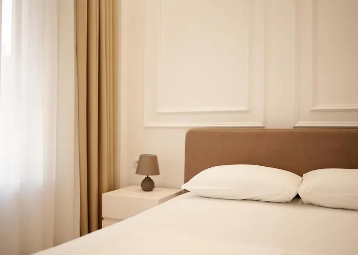 Avra Apartment